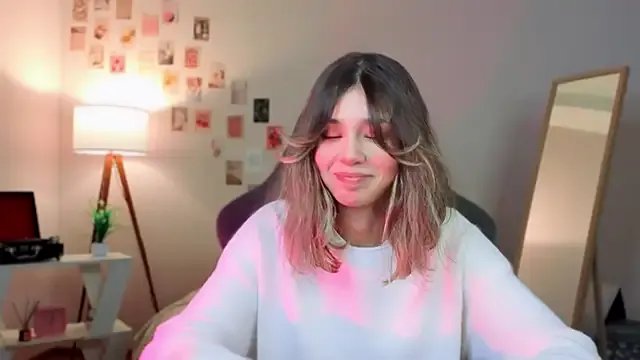 dinnerwithflowers on StripChat