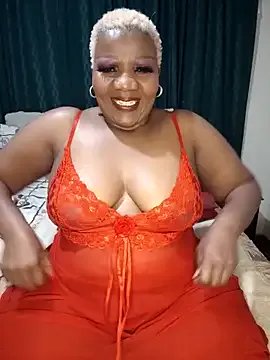 dirasweetlipsxx on StripChat