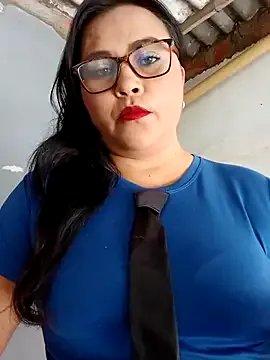 Dirty-Momm-Divorced-Hot on StripChat