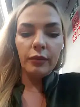 Dirtyfeelin on StripChat