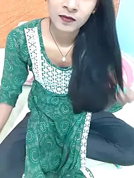 Divya-2007 on StripChat