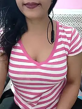 Divya_Bharti on StripChat