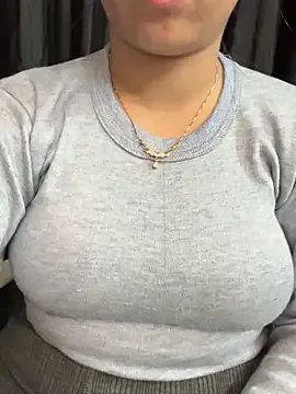 Diya_Chopra on StripChat