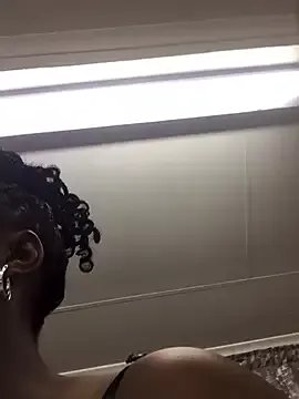 Doja_Peach on StripChat