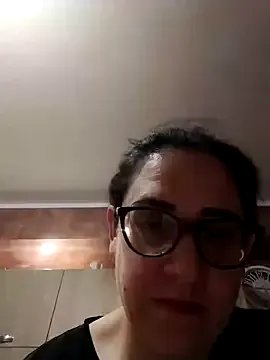 Dolcecurvy on StripChat