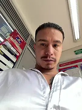 DominickVegas on StripChat