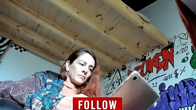 DommePoleDance on StripChat