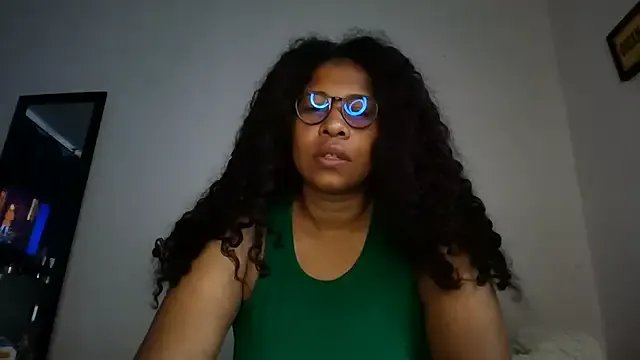 Dreambody- on StripChat