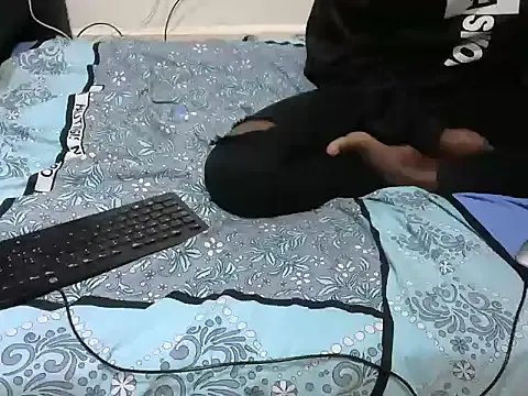 drowllie on StripChat