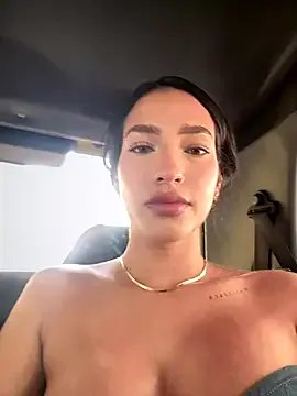 DulceLenns on StripChat