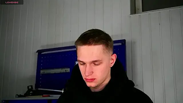 dustyn_fox — Show soft and make it hard