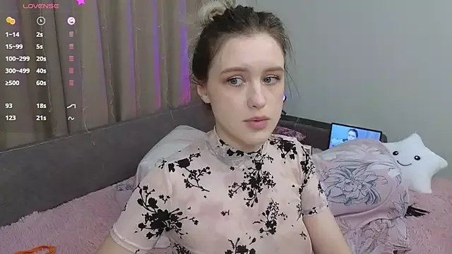 dusyastar on StripChat