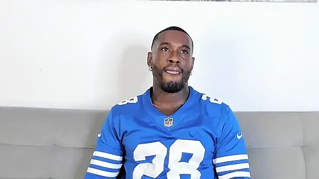 Dvid_Rullers on StripChat