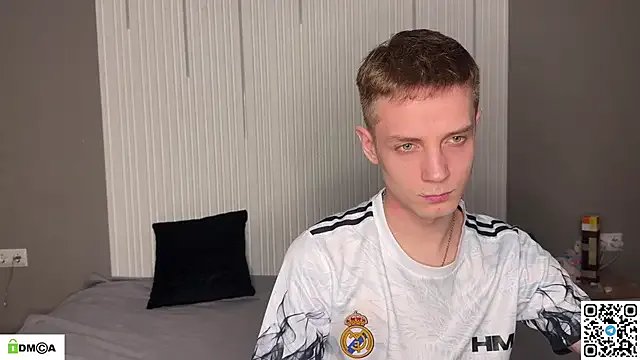 Eaton_ — Eaton suck danny