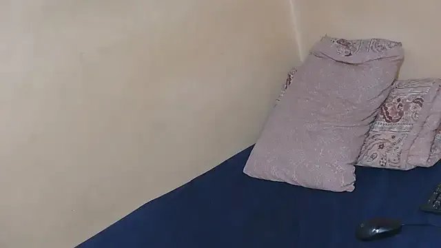 EbonyAlphaBitch on StripChat