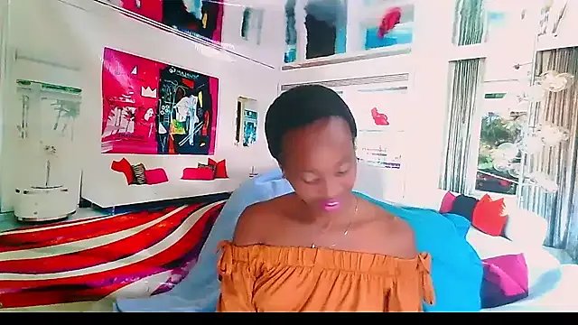 EbonyCreamy69 on StripChat