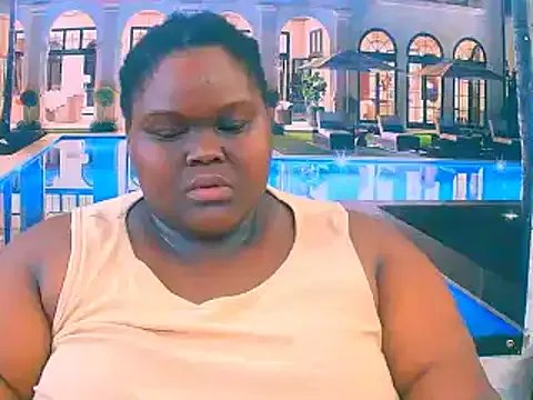 EbonyHotBuns on StripChat