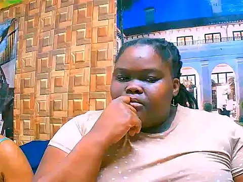 EbonyHotBuns on StripChat