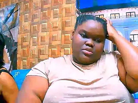 EbonyHotBuns on StripChat