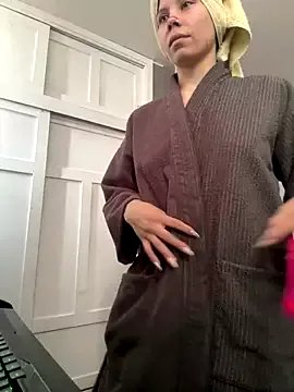 EemaHaruki on StripChat