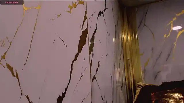 eimy_skinny_ — show and apit tits