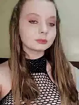 Ekaterina27 on StripChat