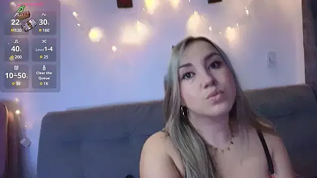 electra_queen1 on StripChat
