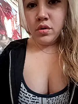 electra_queen1 — Suck big titts 