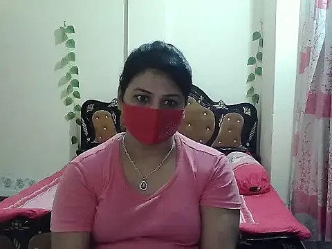 Elena_cruz5 on StripChat