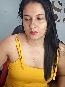 Freechat elena_jonees on StripChat