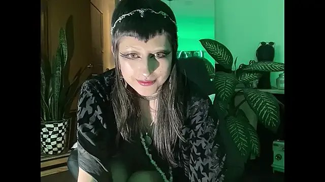 ELENA_UMBRA on StripChat