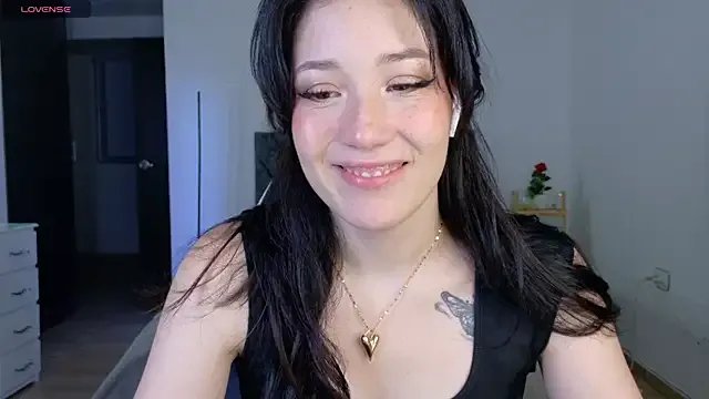 Eliih_01 on StripChat