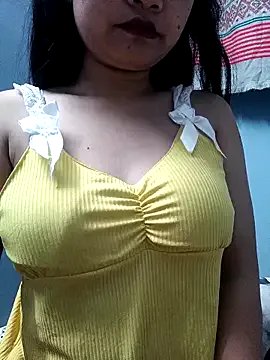 EliraMoon — Hello guys I'm new here , pls help me