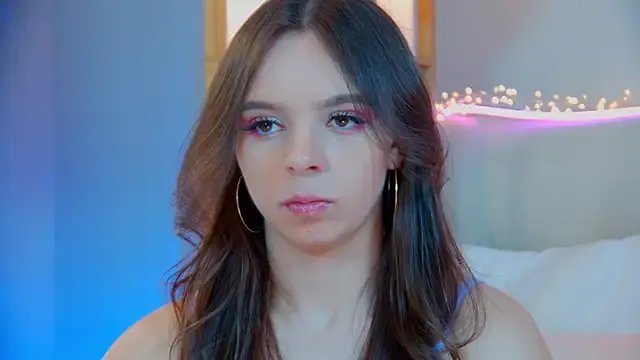 ElisabethDavis on StripChat