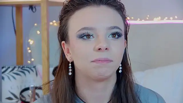 ElisabethDavis on StripChat