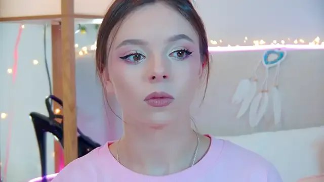 ElisabethDavis on StripChat