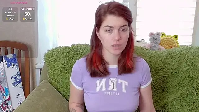 ElzaBlis on StripChat