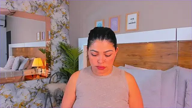 EmaBakker on StripChat