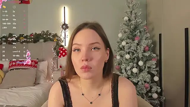 EmelySwickheimer on StripChat