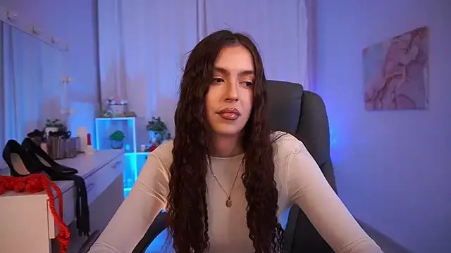 EmiliyaRoude on StripChat