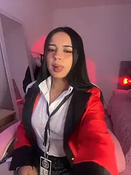 Emily-14 on StripChat