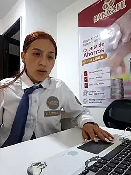 Emily-7_ on StripChat