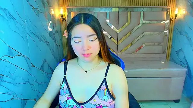 emily__r_ on StripChat