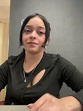 Emily_Rivers_ on StripChat