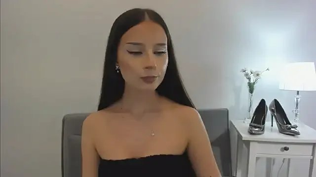 EmilyDarling on StripChat