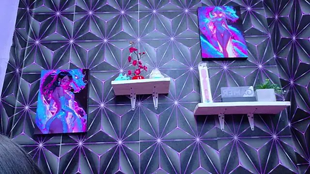 emilygrooe on StripChat