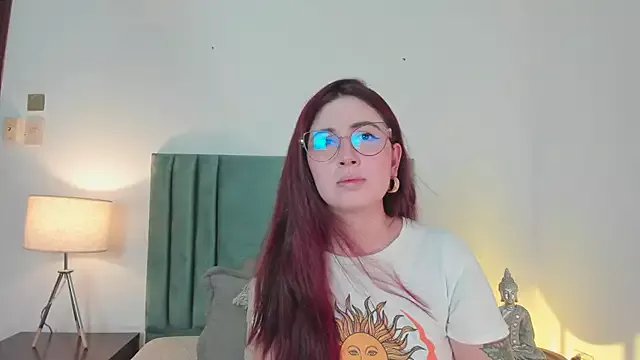 Emilywatsonn on StripChat