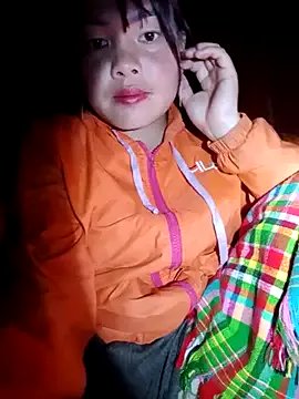 emilyzz on StripChat