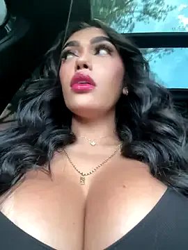 Freechat emma_andrew1 on StripChat