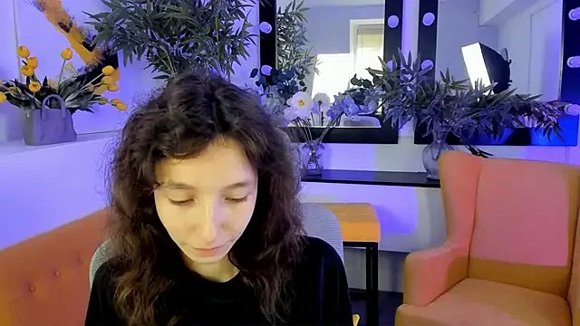 EmmanuellBrown on StripChat